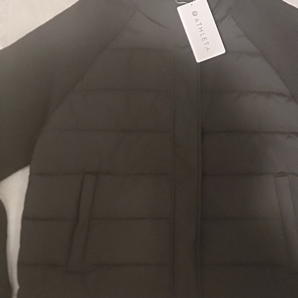Athleta Incline Hybrid Jacket. Black. NWT. Size XL. Sweater Sleeves. - Picture 10 of 13